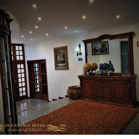 Penzion Enjoy Guest House Gmr Guimarães