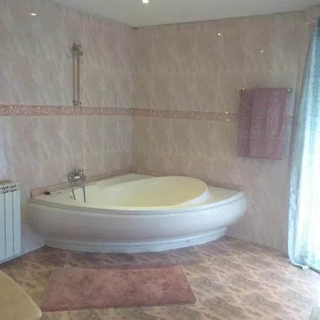 Penzion Enjoy Guest House Gmr 5*