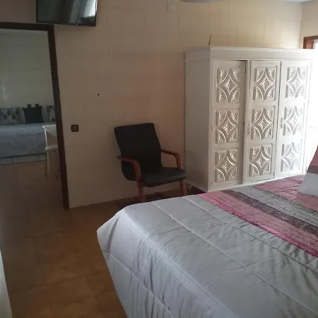 Enjoy Guest House Gmr 5*